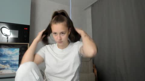 Veronica online show from September 27, 6:05 pm