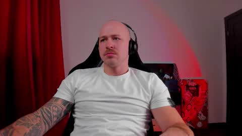 VI online show from December 15, 6:48 pm