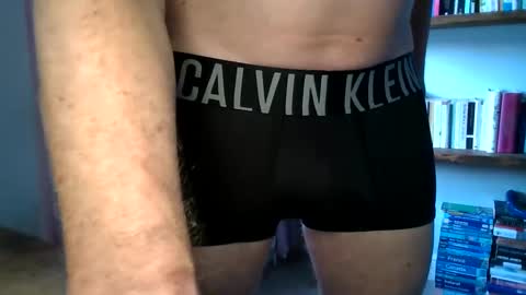 wibble34 online show from December 30, 12:52 pm