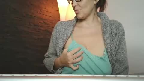 Ms Sultry online show from January 15, 8:17 pm