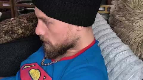 wilclyde1996 online show from November 24, 12:42 am