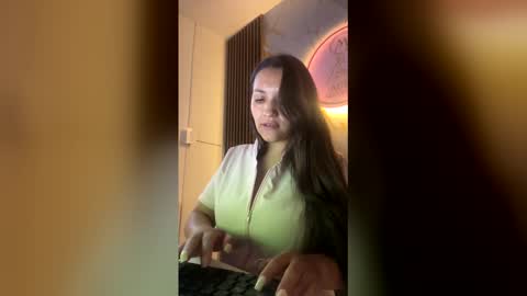 wild_aura online show from March 30, 8:53 pm