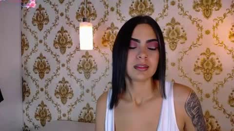 Call me Luna  online show from June 26, 1:49 pm