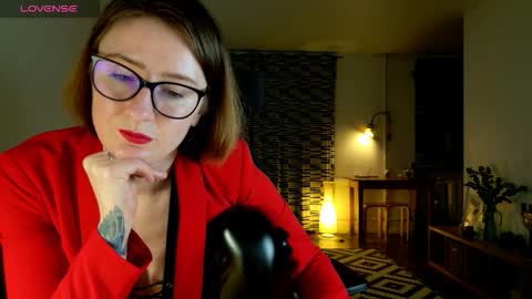 wild_peony online show from October 26, 7:24 pm