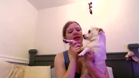 wildflowerofco online show from February 15, 5:19 am