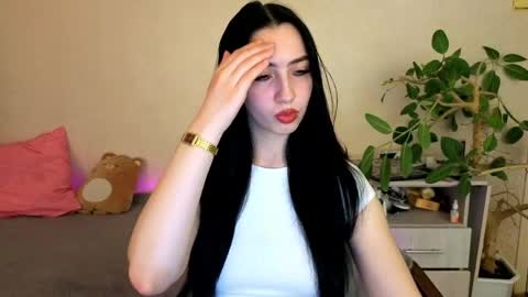 Alena online show from May 16, 7:05 am