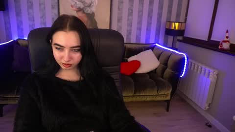 Alena online show from February 25, 4:25 pm