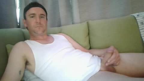 WildxxxWilly online show from December 7, 8:16 am