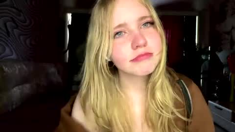 Anny online show from June 2, 12:18 pm