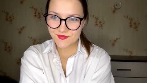 Adele online show from February 8, 4:10 pm