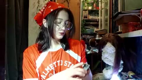 Phoebe online show from February 3, 8:57 pm