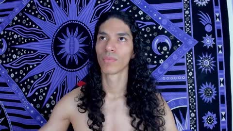 willy_veins online show from February 3, 12:04 am