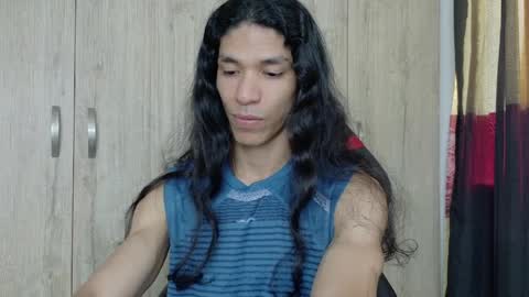 willy_veins online show from April 7, 9:06 pm