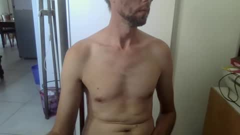 Snapshot of willyturin chatting on January 3, 5:31 pm willyturin online show from January 3, 5:31 pm