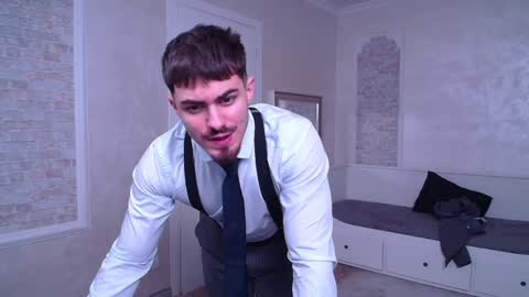 Snapshot of wilsonjules chatting on January 5, 3:02 pm WilsonJules online show from January 5, 3:02 pm