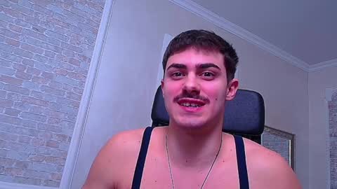 Snapshot of wilsonjules chatting on January 17, 11:40 pm WilsonJules online show from January 17, 11:40 pm