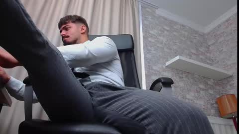 Snapshot of wilsonjules chatting on September 25, 5:25 am WilsonJules online show from September 25, 5:25 am