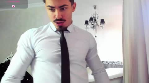 Snapshot of wilsonjules chatting on October 5, 5:49 am WilsonJules online show from October 5, 5:49 am