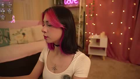 Winaria online show from November 18, 4:37 am