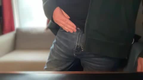 wintyr online show from March 3, 10:10 pm