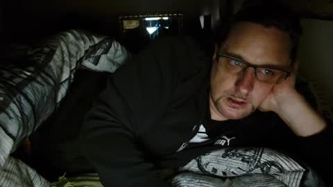 Snapshot of wirzwei8883 chatting on December 30, 1:37 am Dirty online show from December 30, 1:37 am