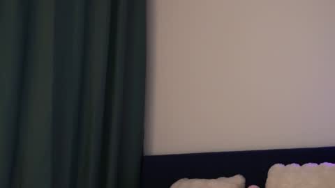 wladilia online show from February 21, 7:28 pm