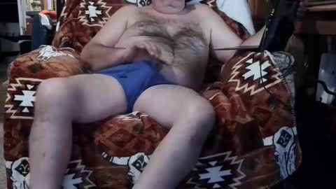 wldlife online show from December 2, 1:04 am