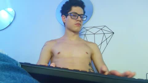  W O L F  online show from October 28, 11:55 am