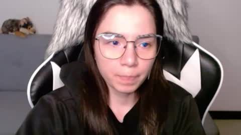 Alex online show from February 9, 2:48 am