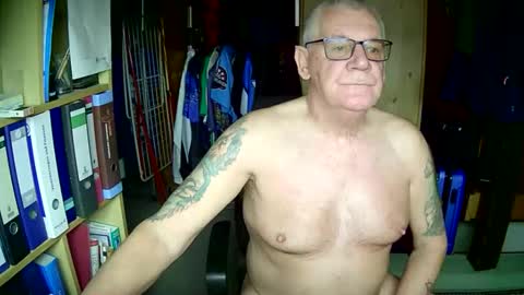 Always Horny online show from December 21, 12:11 pm