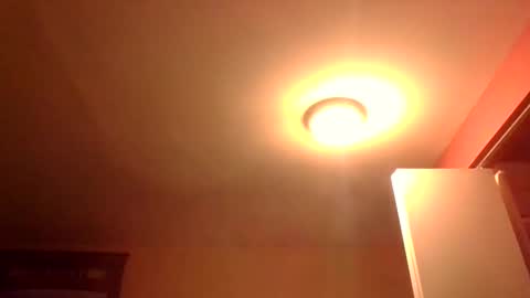 Snapshot of woodeee77 chatting on January 7, 2:51 pm woodeee77 online show from January 7, 2:51 pm