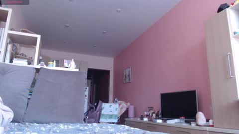 Woodland Peony online show from March 17, 5:45 am