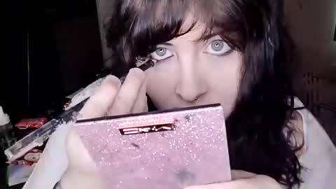 Clementine  online show from April 9, 2:12 pm