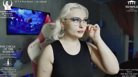 Snapshot of wounded_goddess chatting on October 19, 5:06 pm Goddess Sophy online show from October 19, 5:06 pm