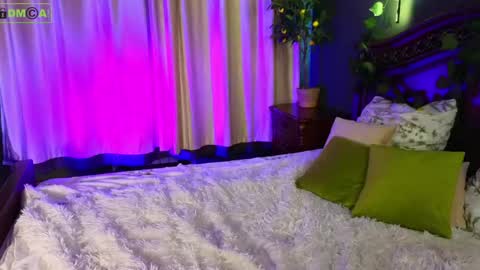 Evelin online show from April 29, 1:49 pm