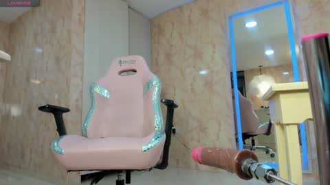     STREAMING SCHEDULE 2100 - 0530 GMT-5 online show from January 13, 7:00 am