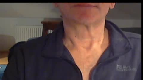 Wuki online show from February 17, 8:38 pm