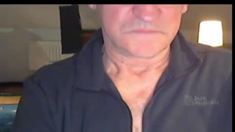 Wuki online show from March 8, 10:02 pm