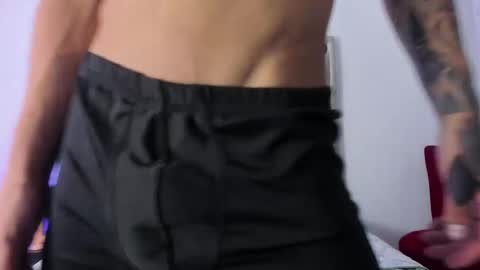 wyatt online show from November 28, 12:56 pm