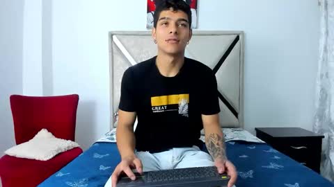 wyatt online show from December 22, 1:18 pm