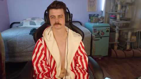 Wyatt online show from December 22, 10:27 pm