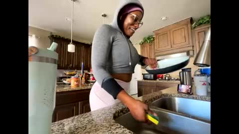 Wynter Heat online show from March 2, 9:32 pm