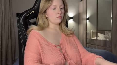 eva online show from December 12, 3:16 pm