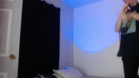 xalejo_max online show from November 5, 9:06 pm