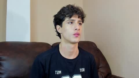 xam_collen online show from November 19, 3:22 pm