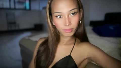 Cassandra online show from November 23, 10:52 pm