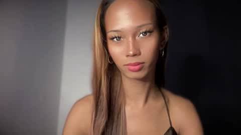 Cassandra online show from December 3, 10:21 pm