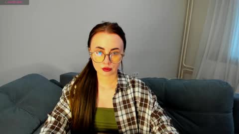 Alice online show from April 19, 11:11 am