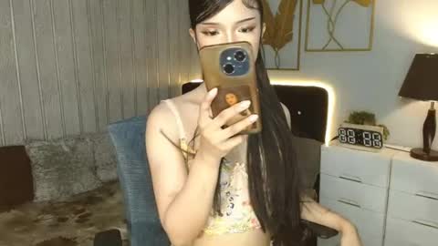 ELLA online show from August 3, 6:37 am