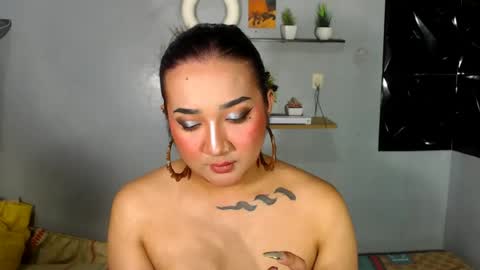 Nira   NOT INTO CHEAP GUYS  online show from July 13, 12:42 pm